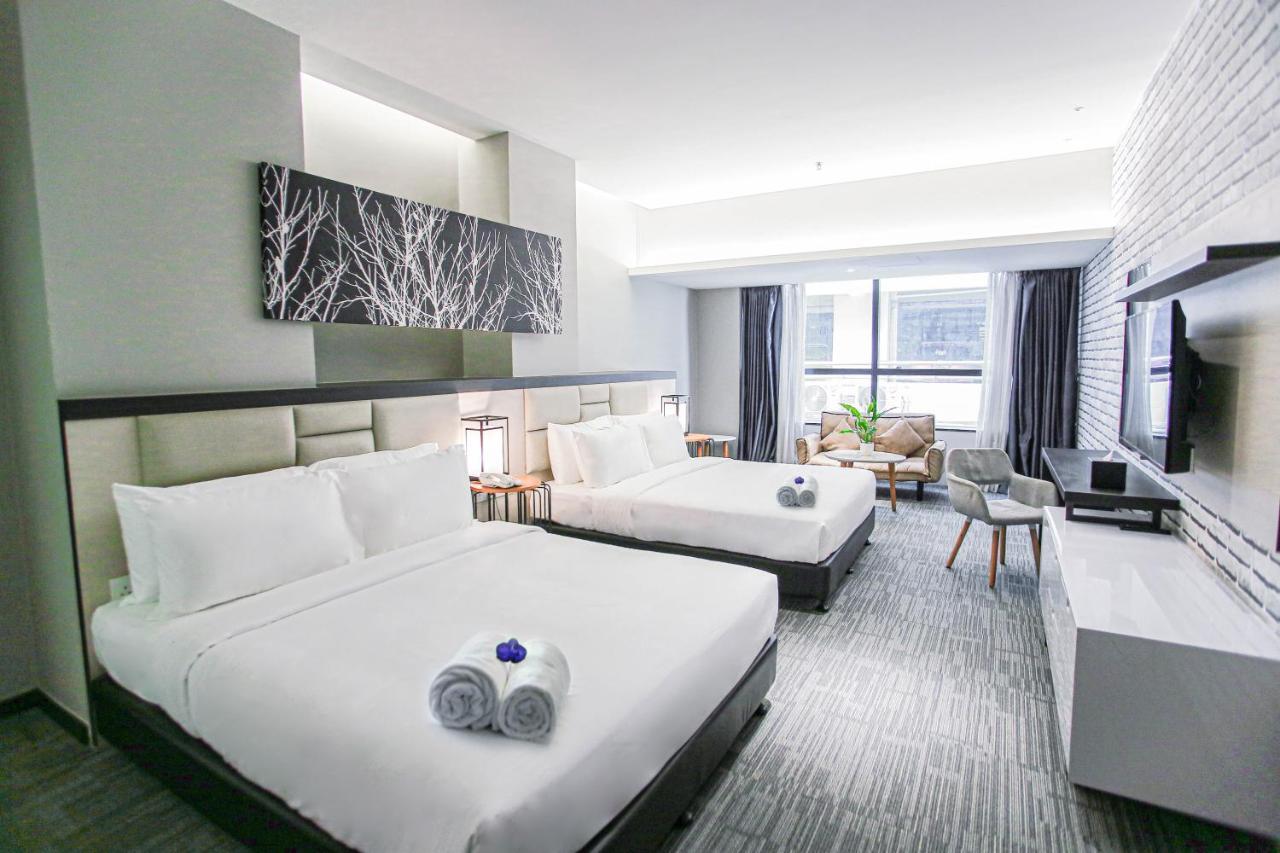 Fives Hotel Dnp Джохор Бахру Екстериор снимка